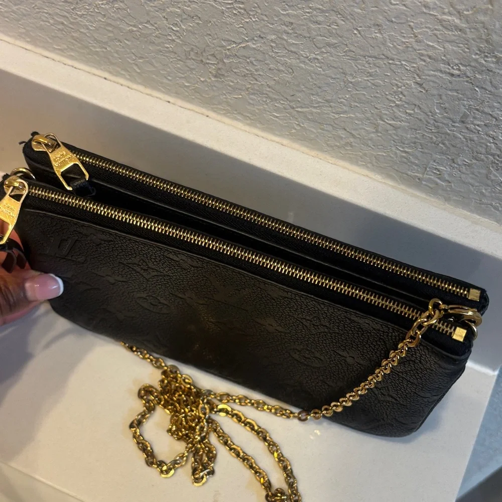 Louis Vuitton Black Monogram Pochette - Picture 2 of 4